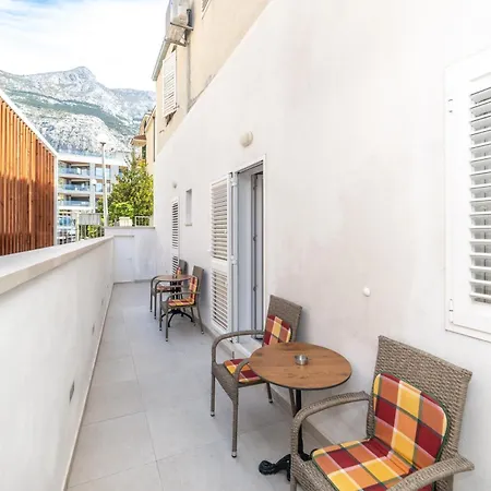 Lalu Apartman Makarska