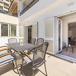 Lalu Apartment *