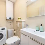 Lalu Apartment *