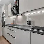 Lalu Apartment Makarska